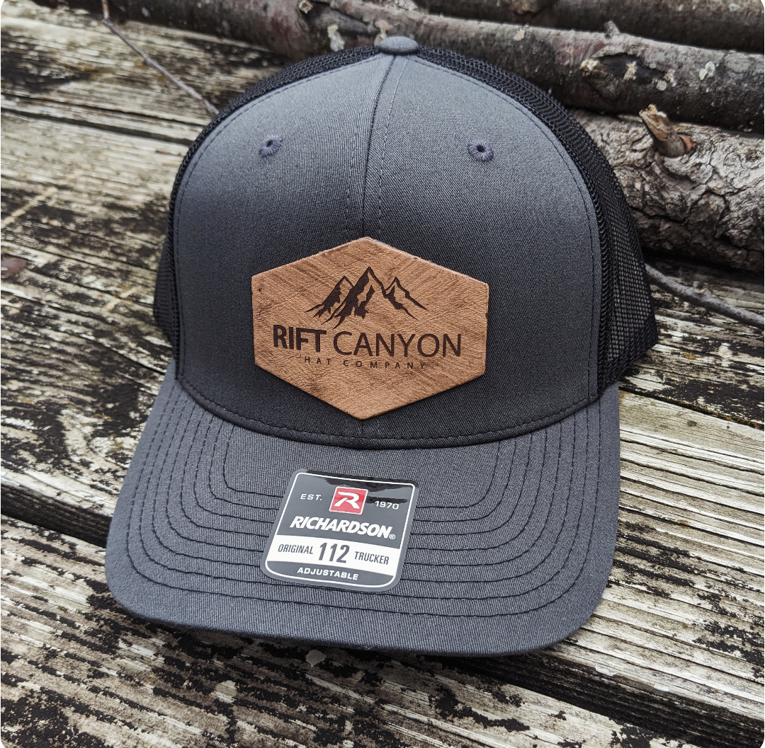 Rift Canyon Classic Mountain Snapback
